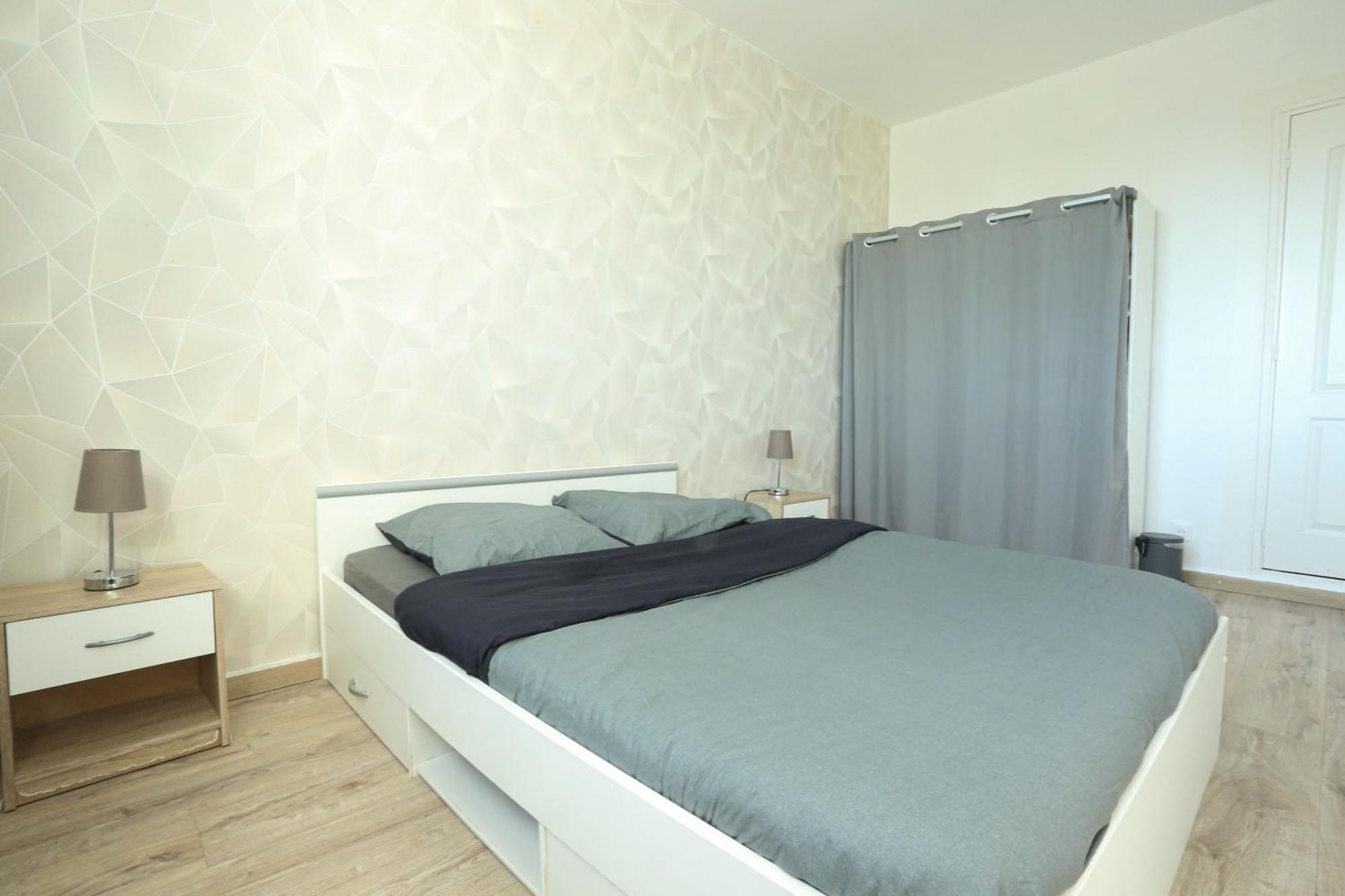 Elegant Appartement Bord De Seine Montereau-faut-Yonne Buitenkant foto